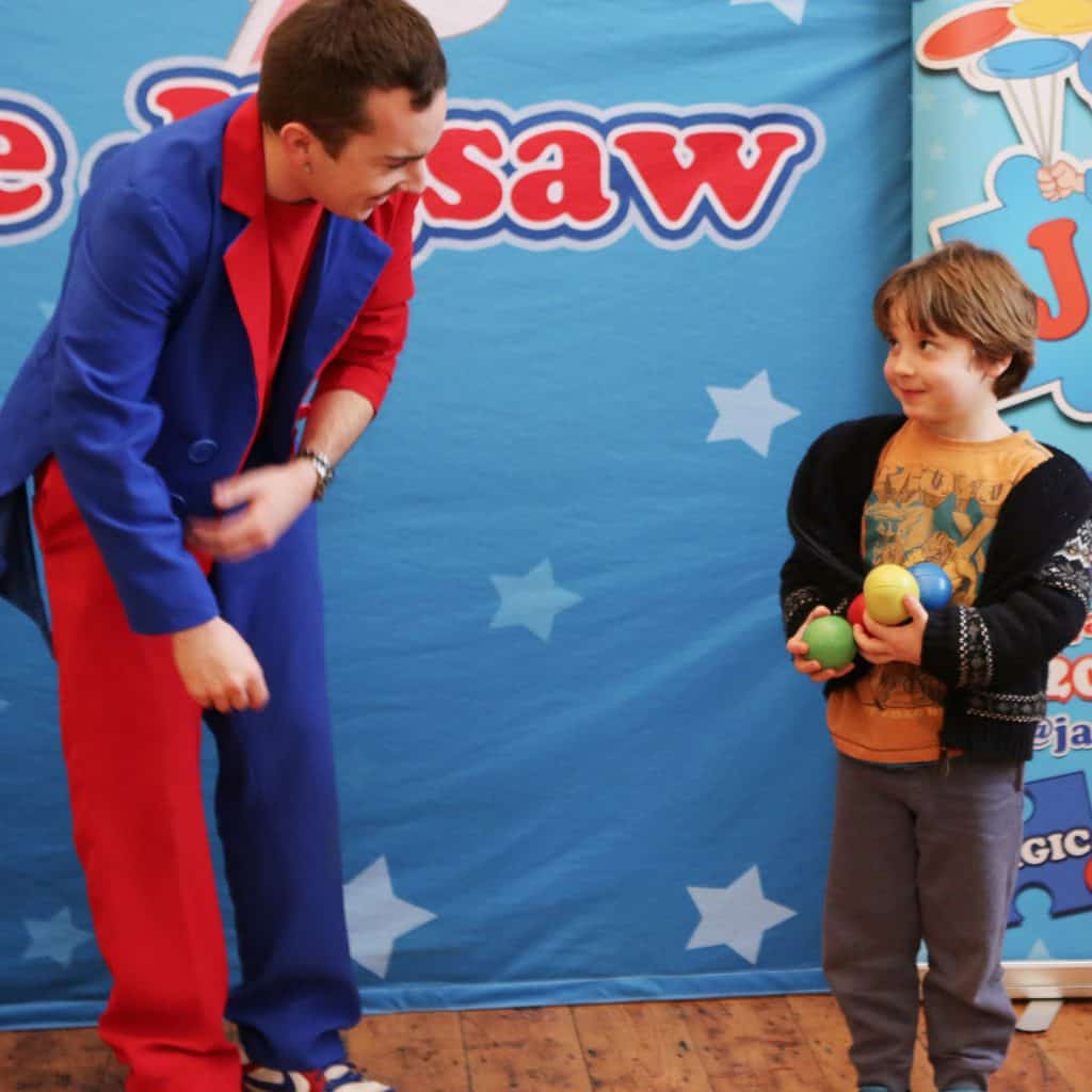 SQU silly childrens entertainer Jamie Jigsaw